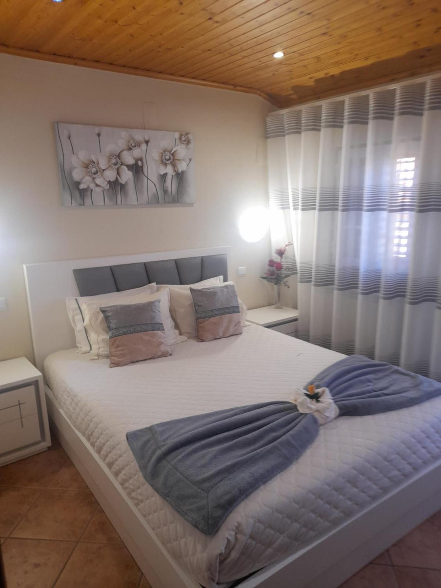 Casa Pelourinho Apartment Гоувея Стая снимка